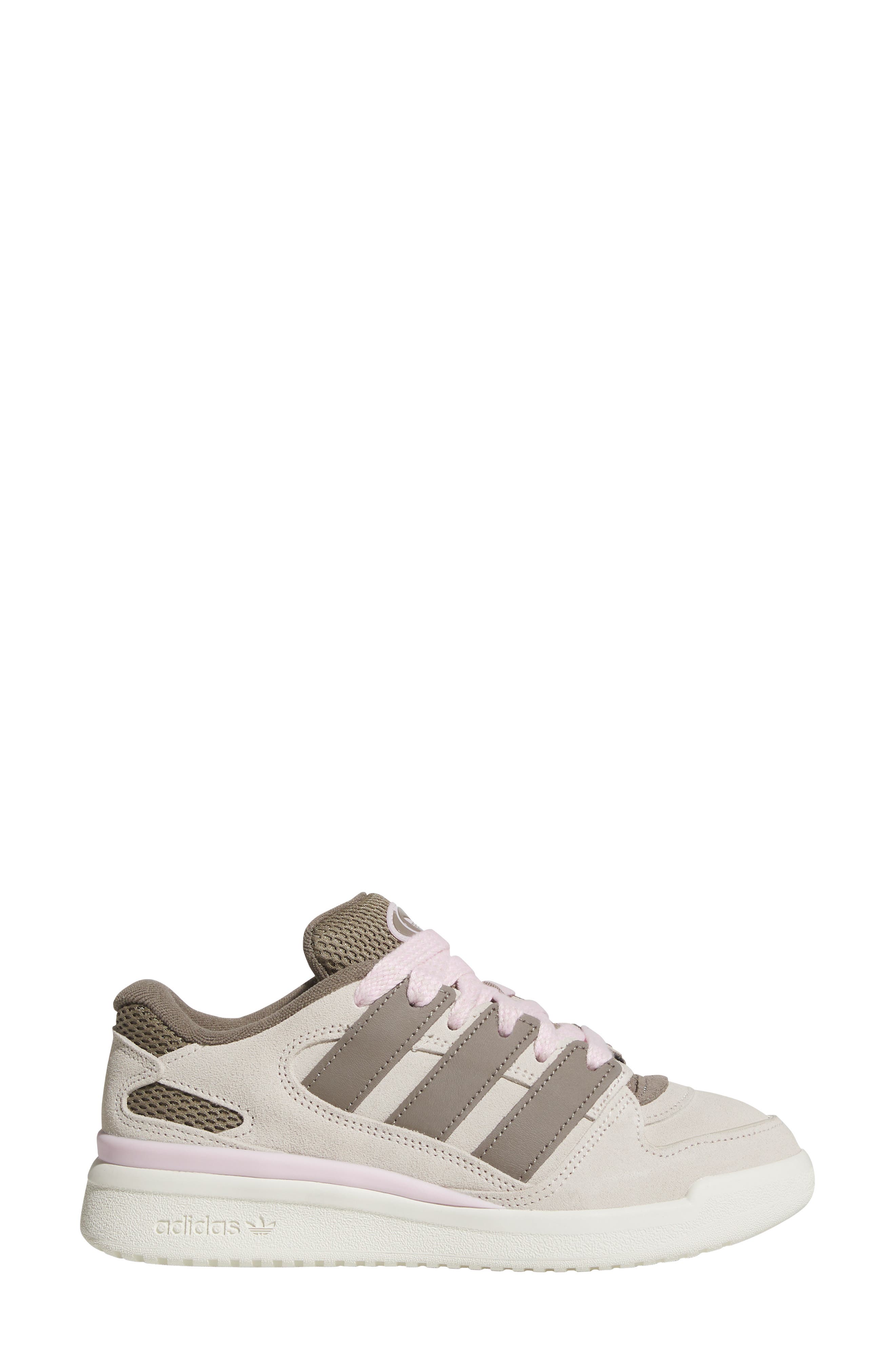 adidas Forum 2000 Basketball Sneaker, Alternate, color, 