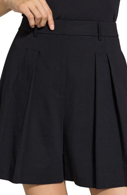 Theory Pleated Crunch Linen Shorts In Black