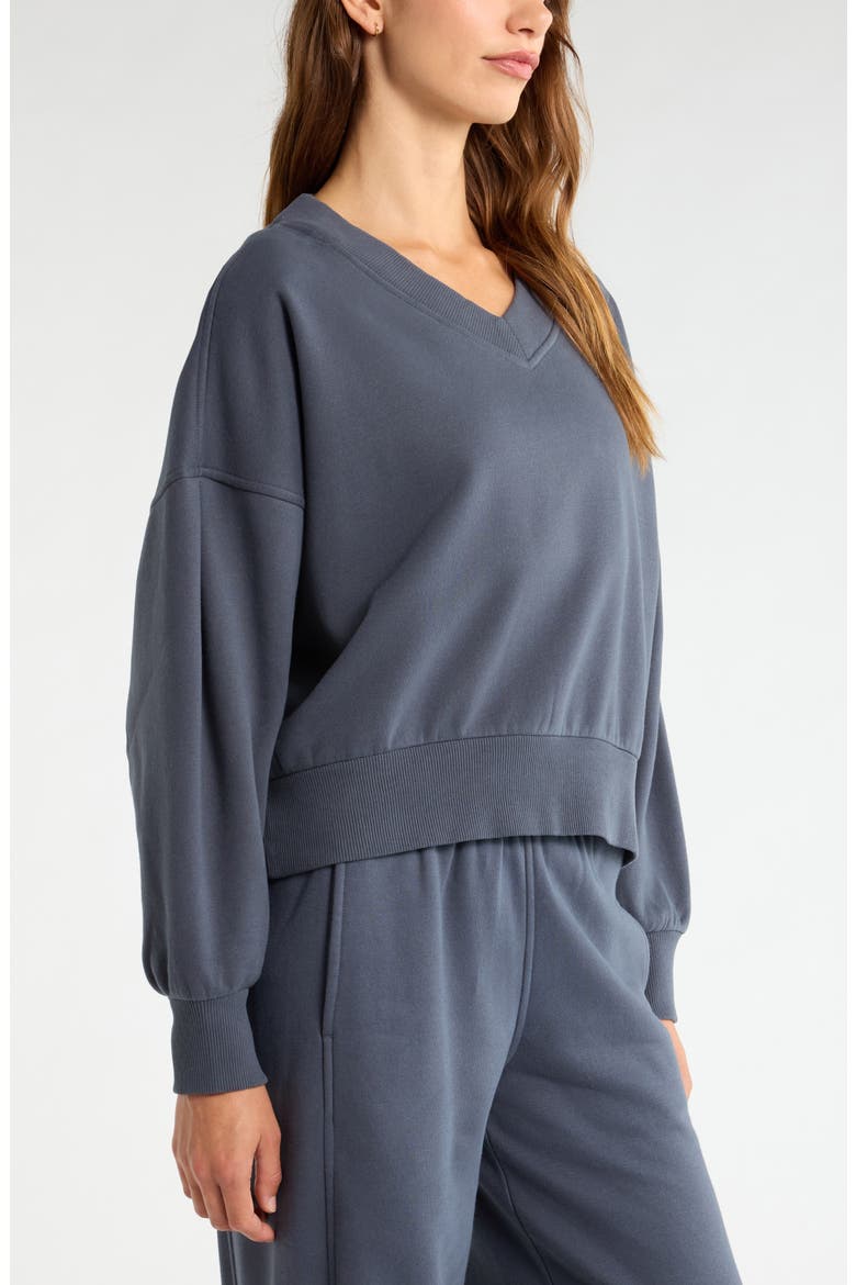Cloud Fleece Sweatshirt, Alternate, color, NAVY ARMADA