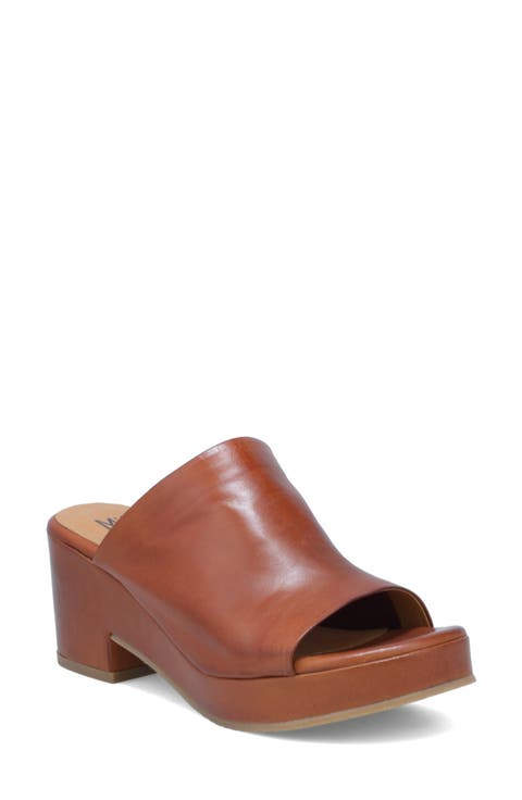 Gwen Platform Sandal (Women)