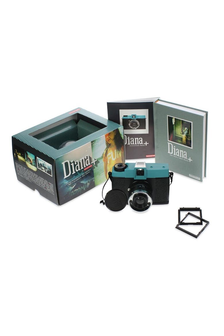 'Diana F+' Film Camera, Alternate, color, BLACK