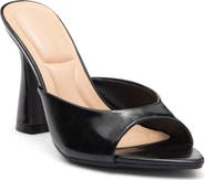 WILD DIVA LOUNGE Naomi Sandal