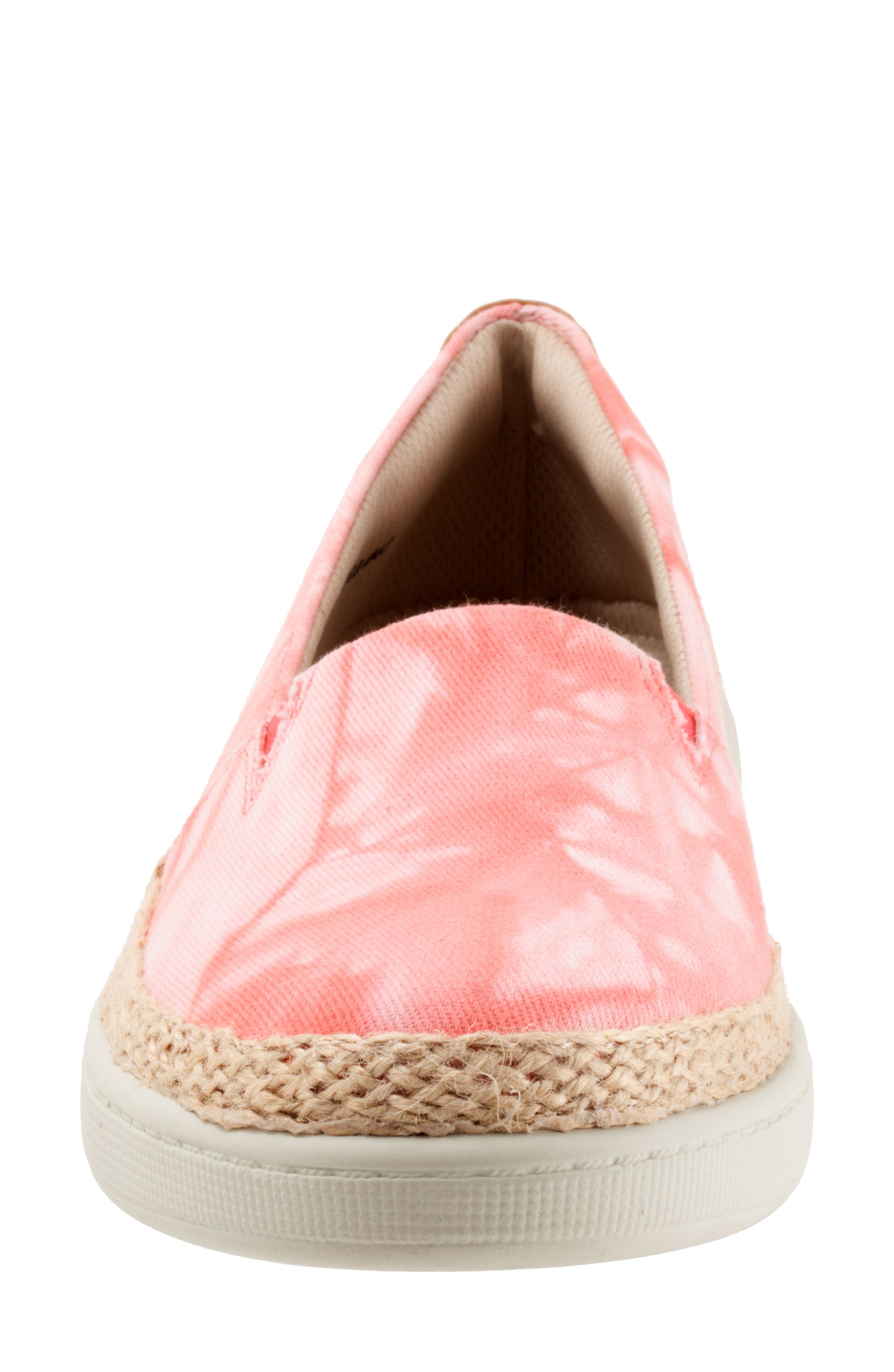 Trotters Accent Slip-On, Alternate, color, Coral Multi