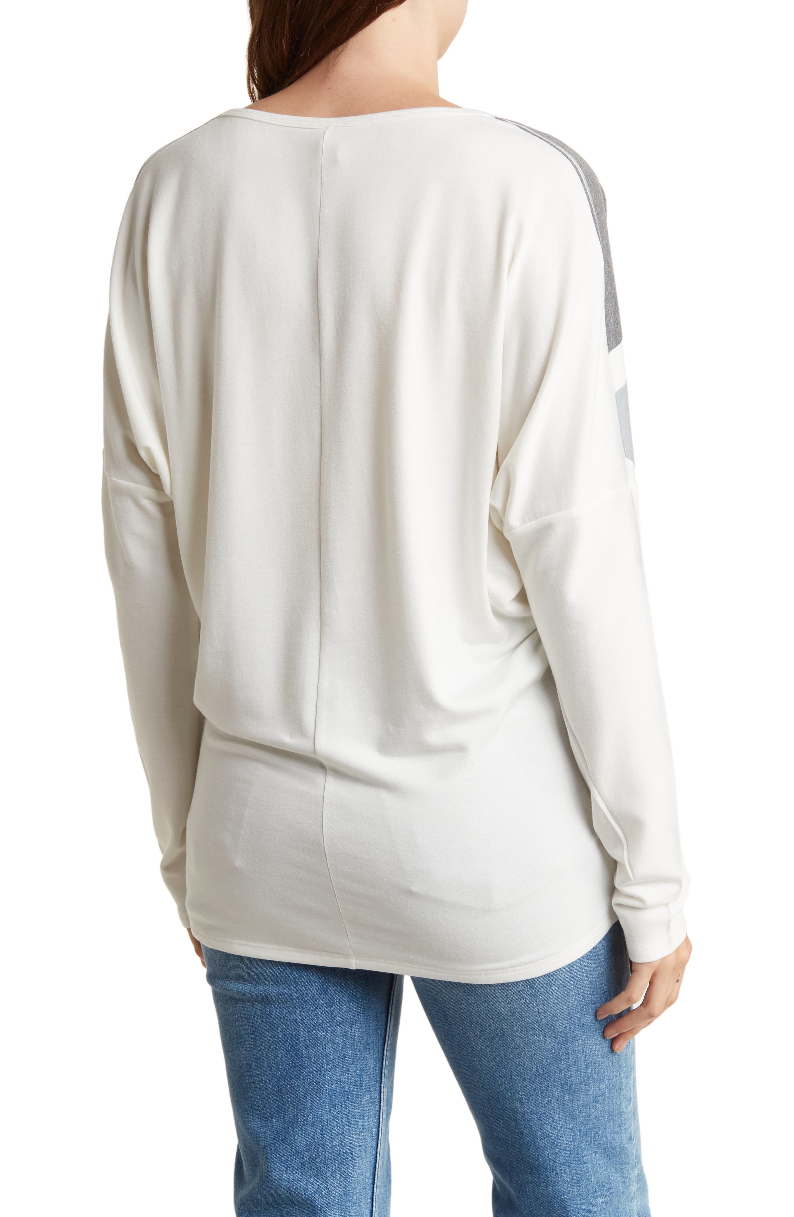 V-Neck Long Sleeve Top - image 4