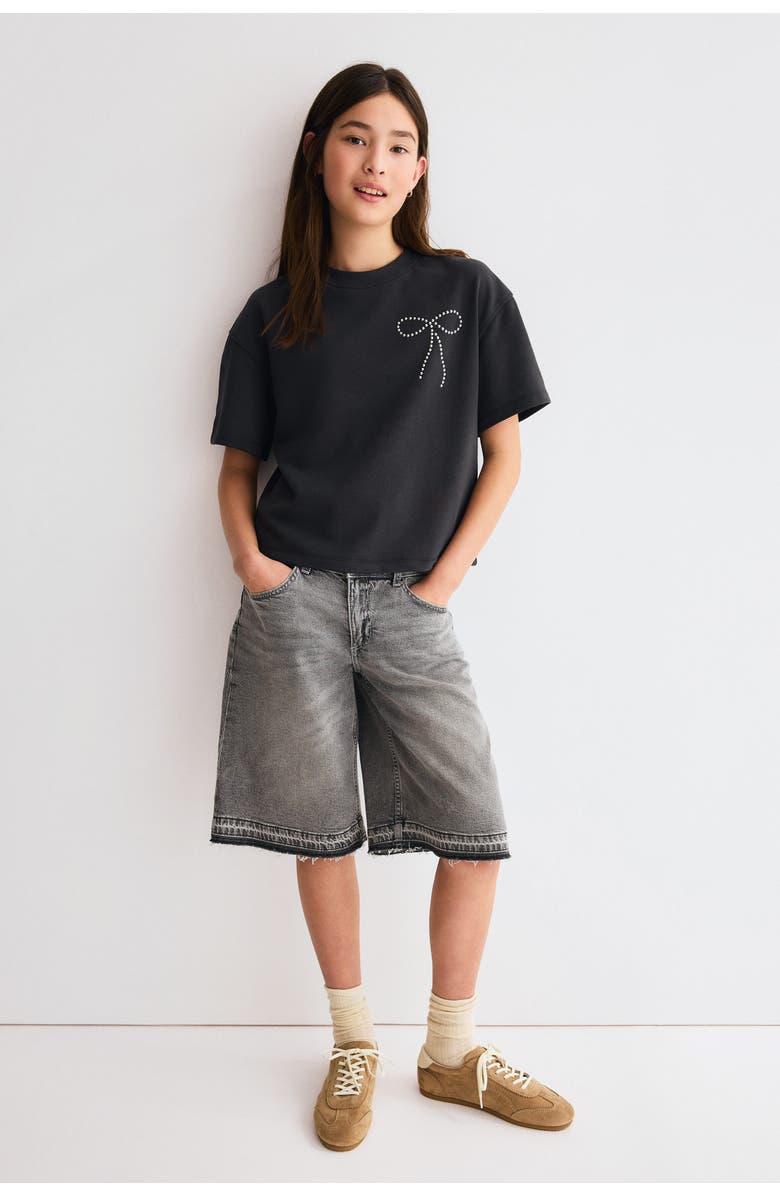 H&M Wide Leg Low Denim Shorts, Alternate, color, Denim Gray