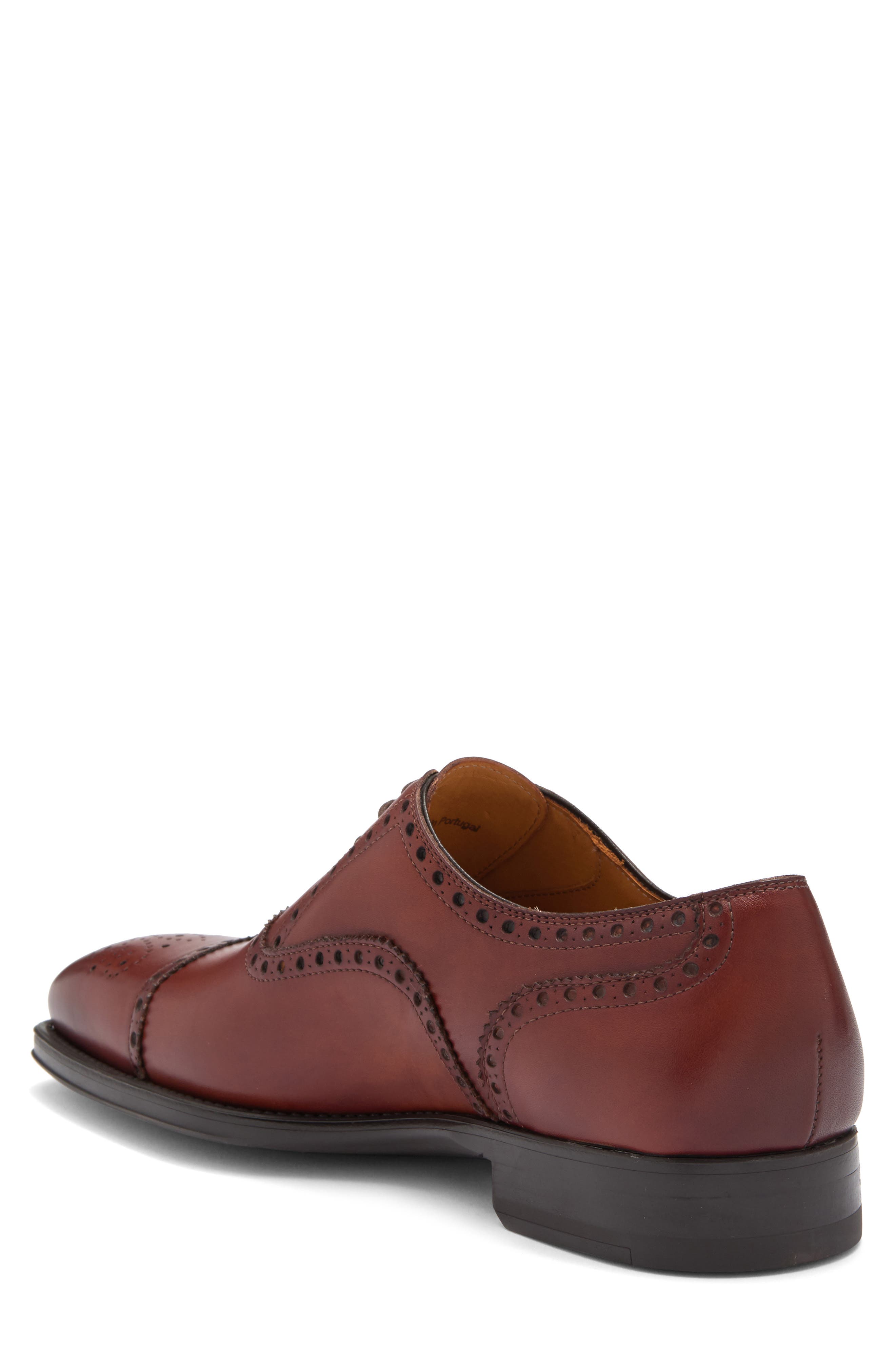Magnanni Cantos Medallion Cap Toe Derby, Alternate, color, Cognac