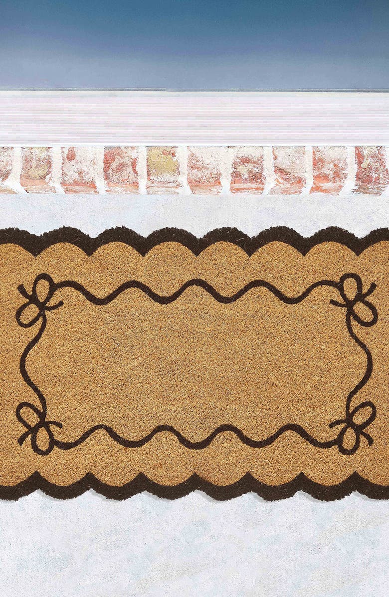 VCNY HOME Scalloped Edge Coir Doormat, Alternate, color, Brown Multi