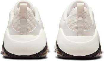 Bella 7 Training Shoe