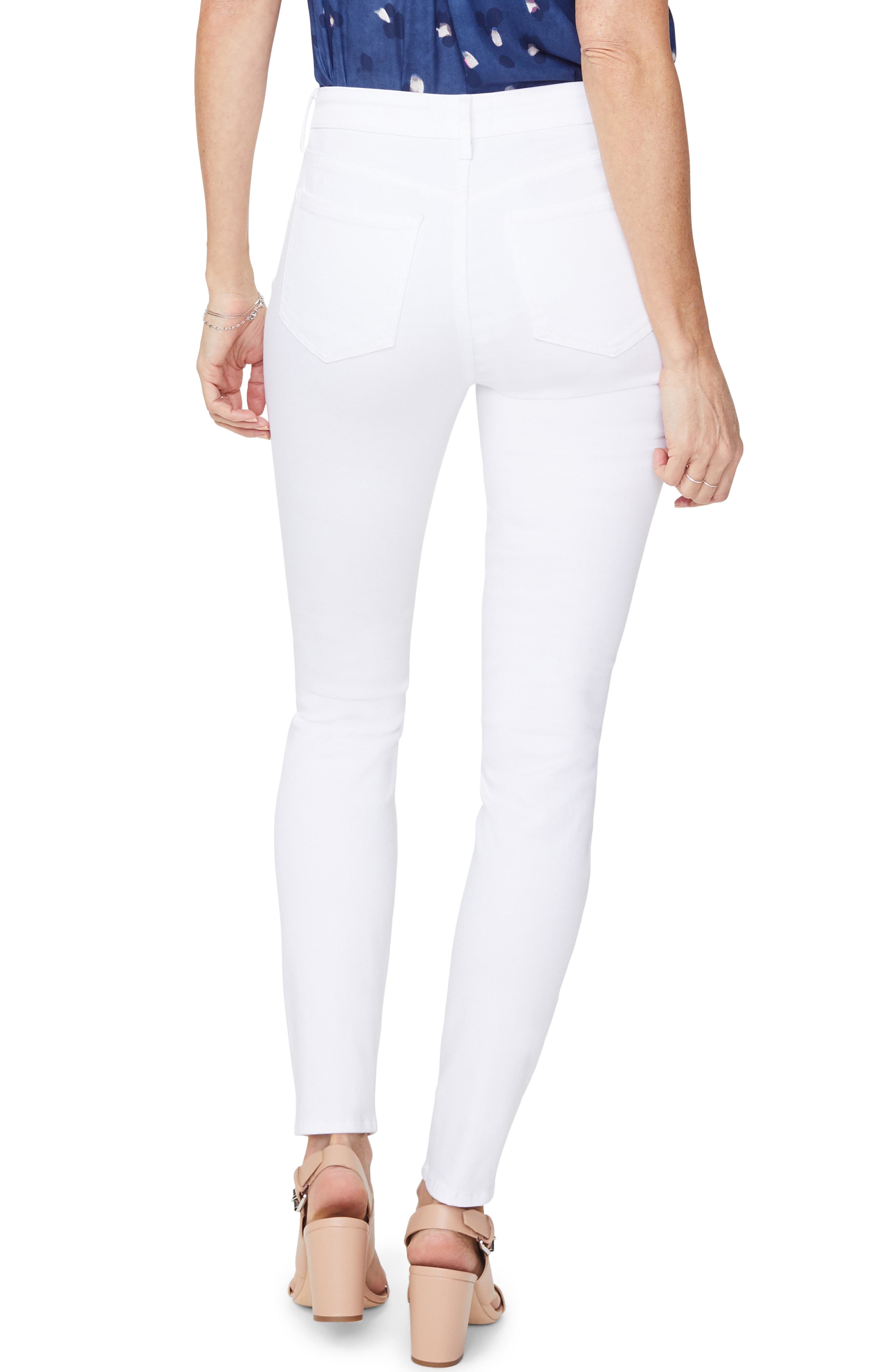 Ami Skinny Jeans - Slim Women's Jeans For A Trendy Look