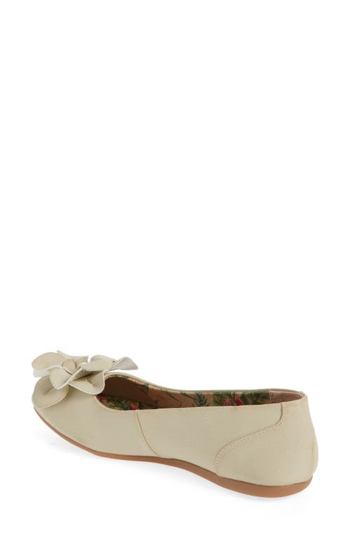B O C By Børn Peony Flat In White