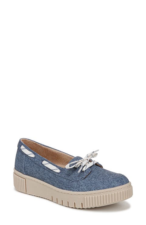 Tia Boat Shoe (Women)