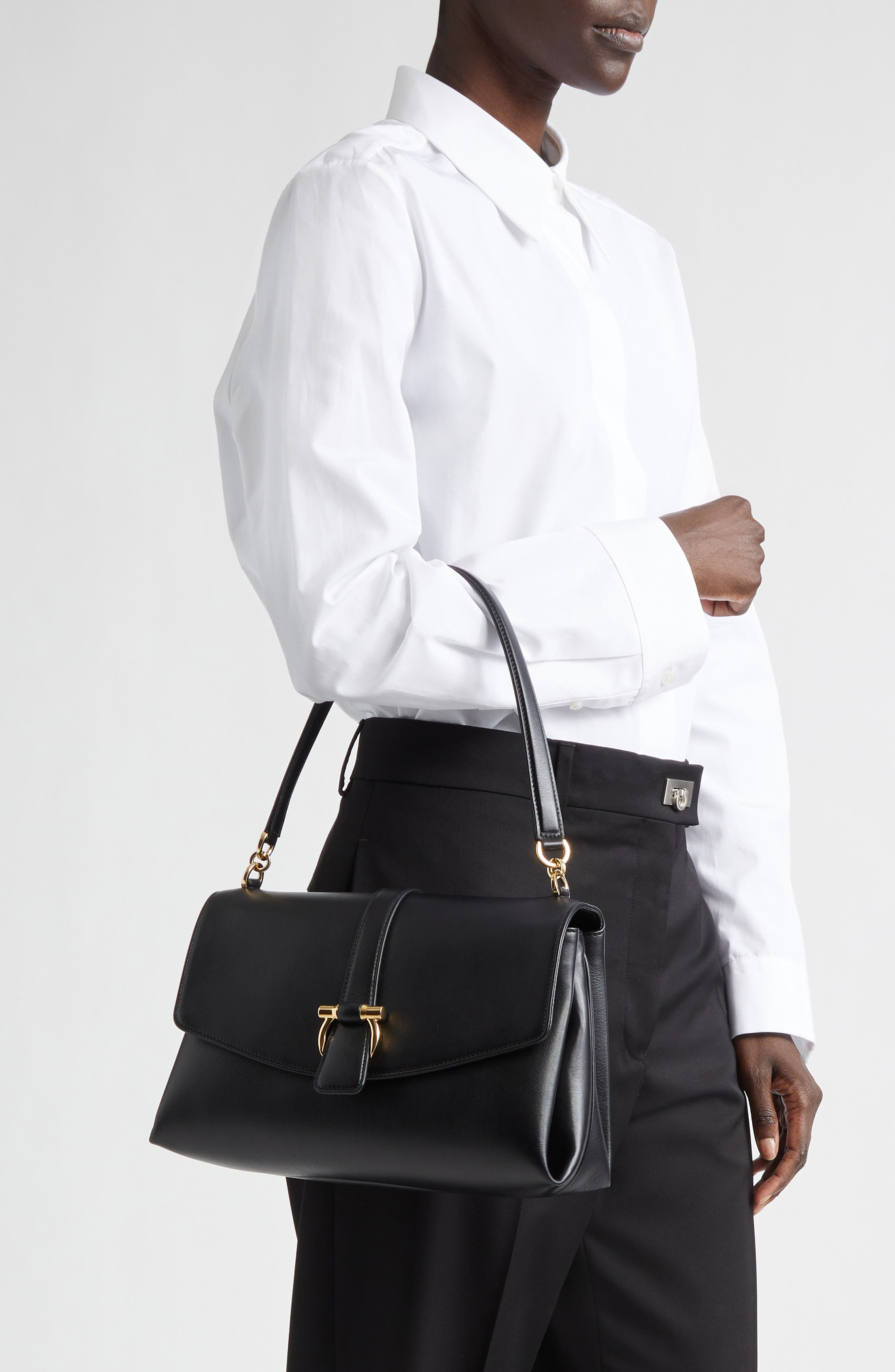 FERRAGAMO Medium Leather Top Handle Bag, Alternate, color, Nero