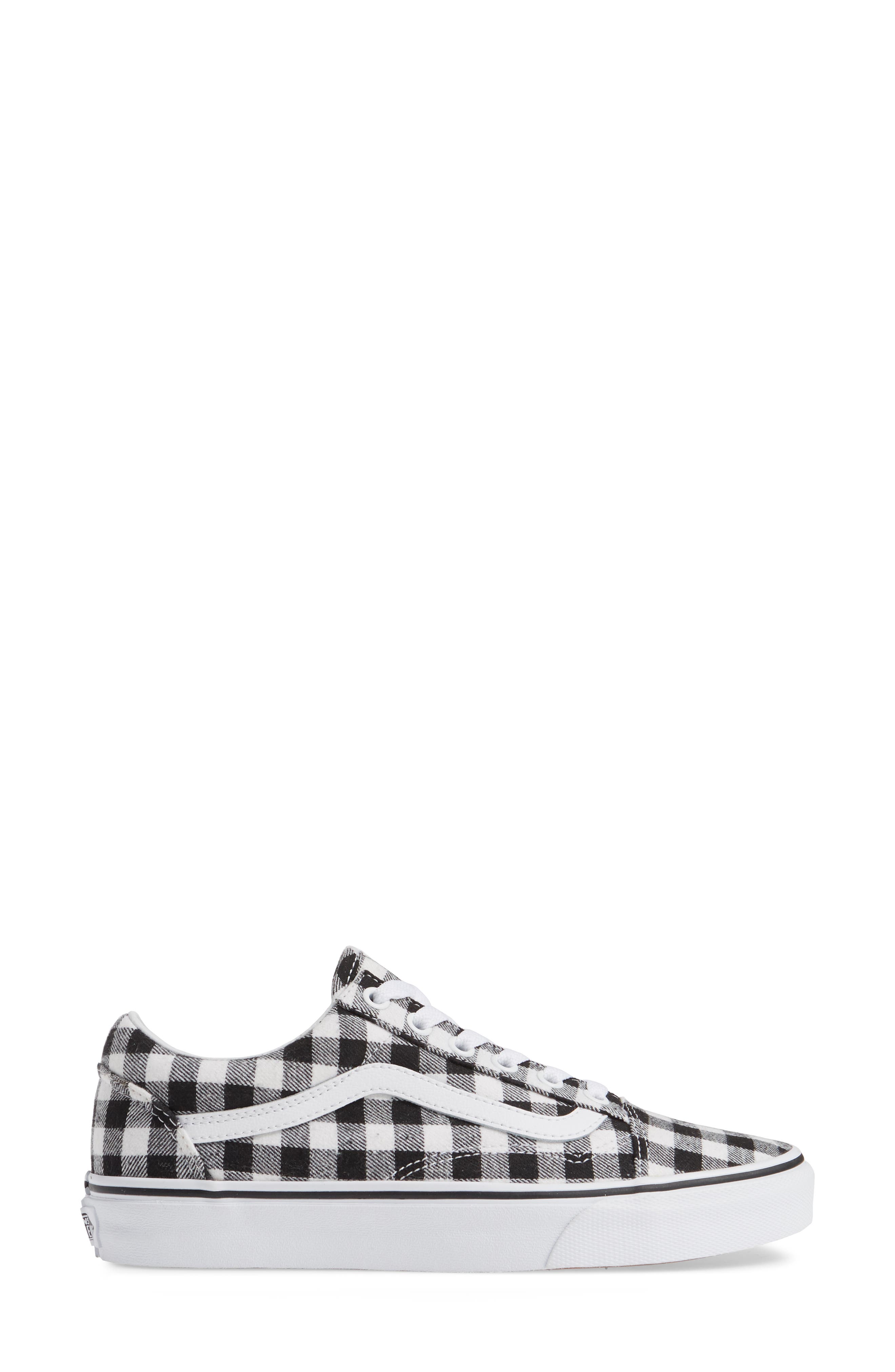 Vans Old Skool Sneaker, Alternate, color, 