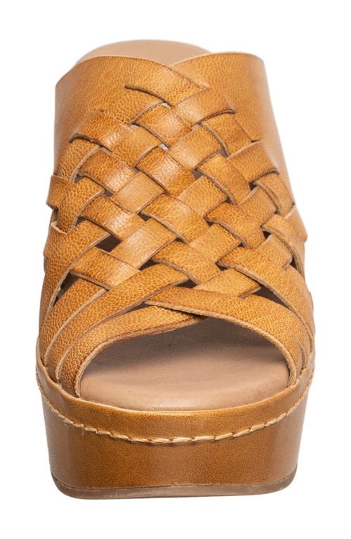 Antelope Kalida Wedge Sandal In Taupe
