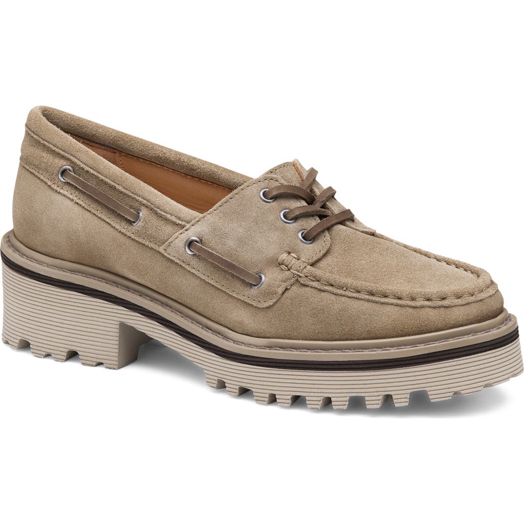 Johnston & Murphy Emmalynn Boat Shoe In Brown