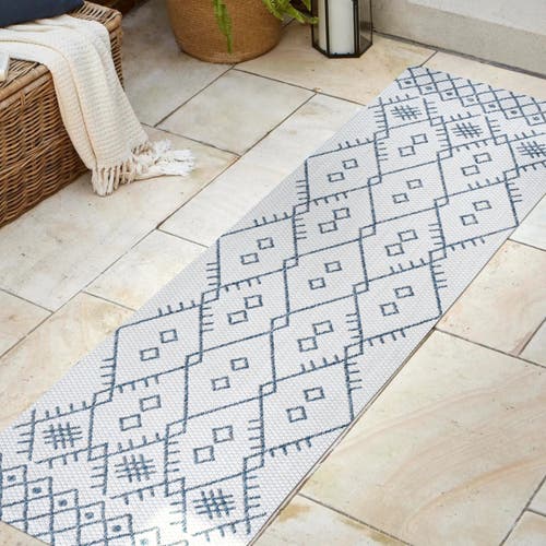 Jonathan Y Boho Moroccan Indoor/outdoor Area Rug In Ivory/navy