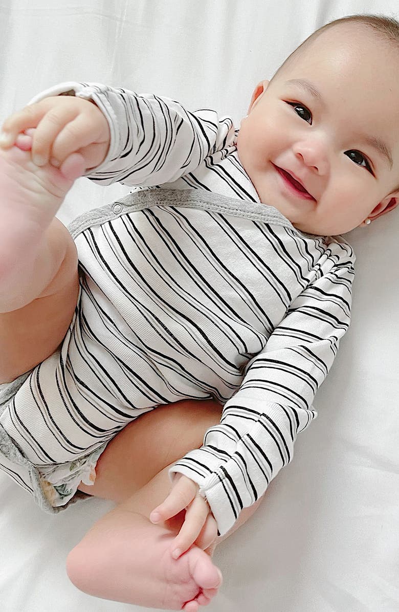 HONEST BABY 50-Piece Organic Cotton Baby Essentials Gift Box, Alternate, color, Pattern Play/ Heather Gray