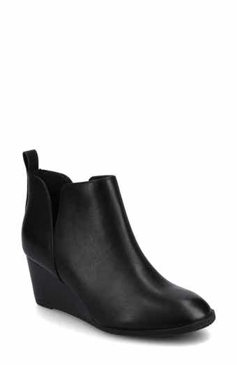 Journee Collection Mylee Perforated Wedge Bootie