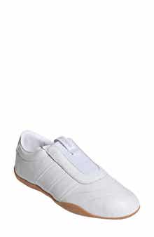 Grand Court Lo Slip Sneaker