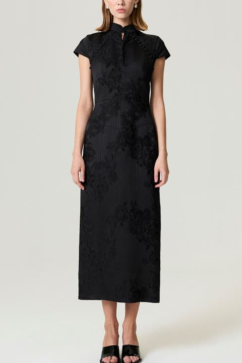 Slit Detail Japanese-Inspired Maxi Dress