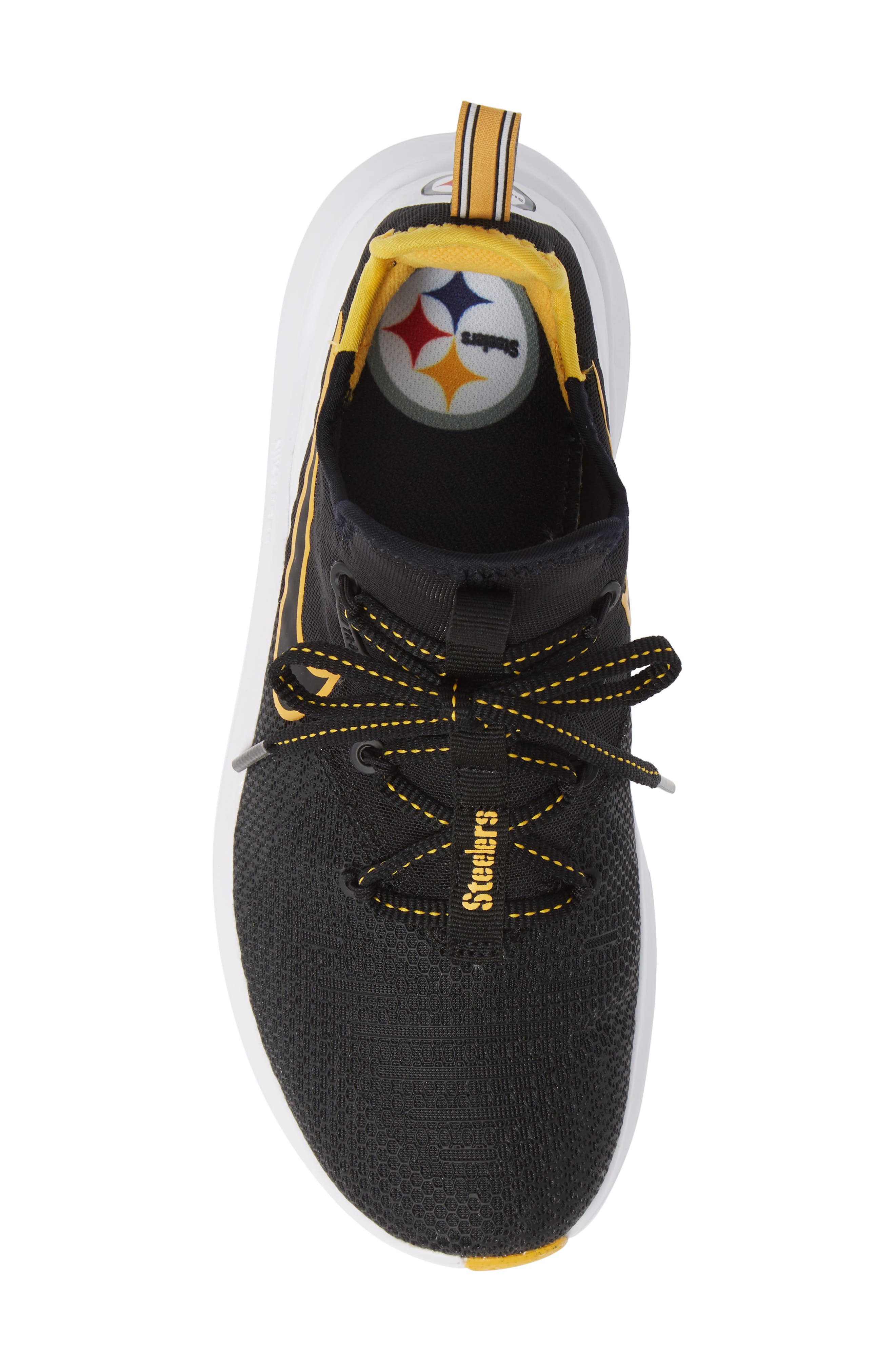 Free TR 8 NFL Training Shoe, Alternate, color, BLACK/ WHITE/ UNIVERSITY RED