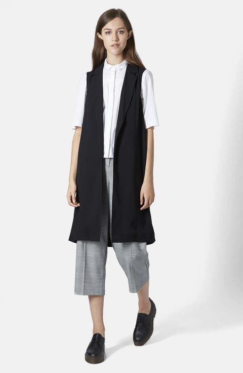 Sleeveless Side Split Coat