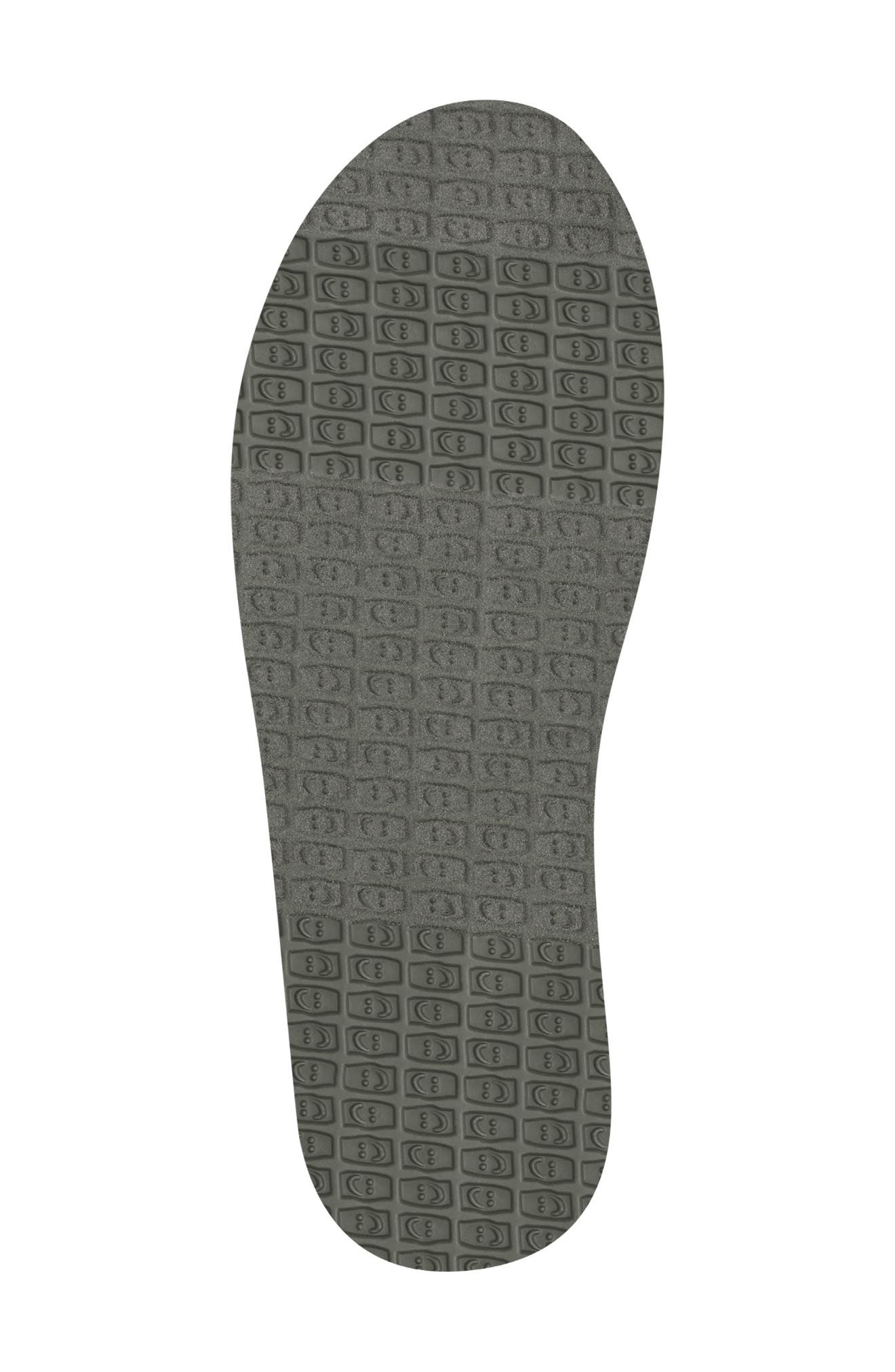 Sanuk Donna Slip-On Sneaker, Alternate, color, Black