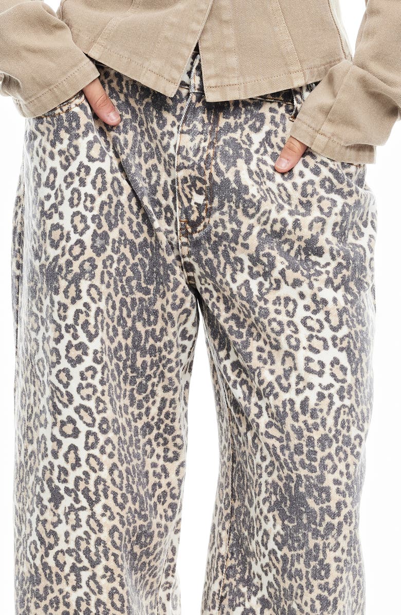 LIONESS She's All That Straight Leg Jeans, Alternate, color, 