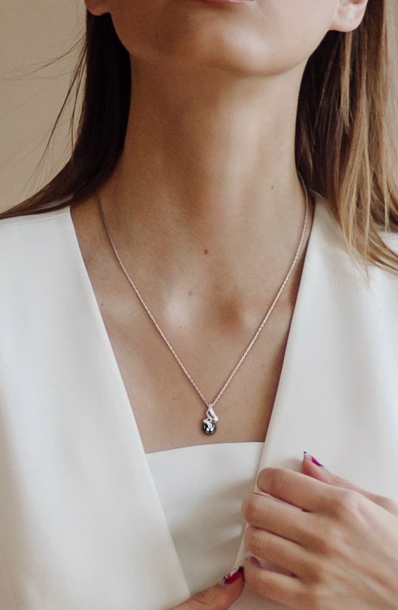 DELMAR Cultured Black Tahitian Pearl & Diamond Pendant Necklace & Earrings Set, Alternate, color, Black