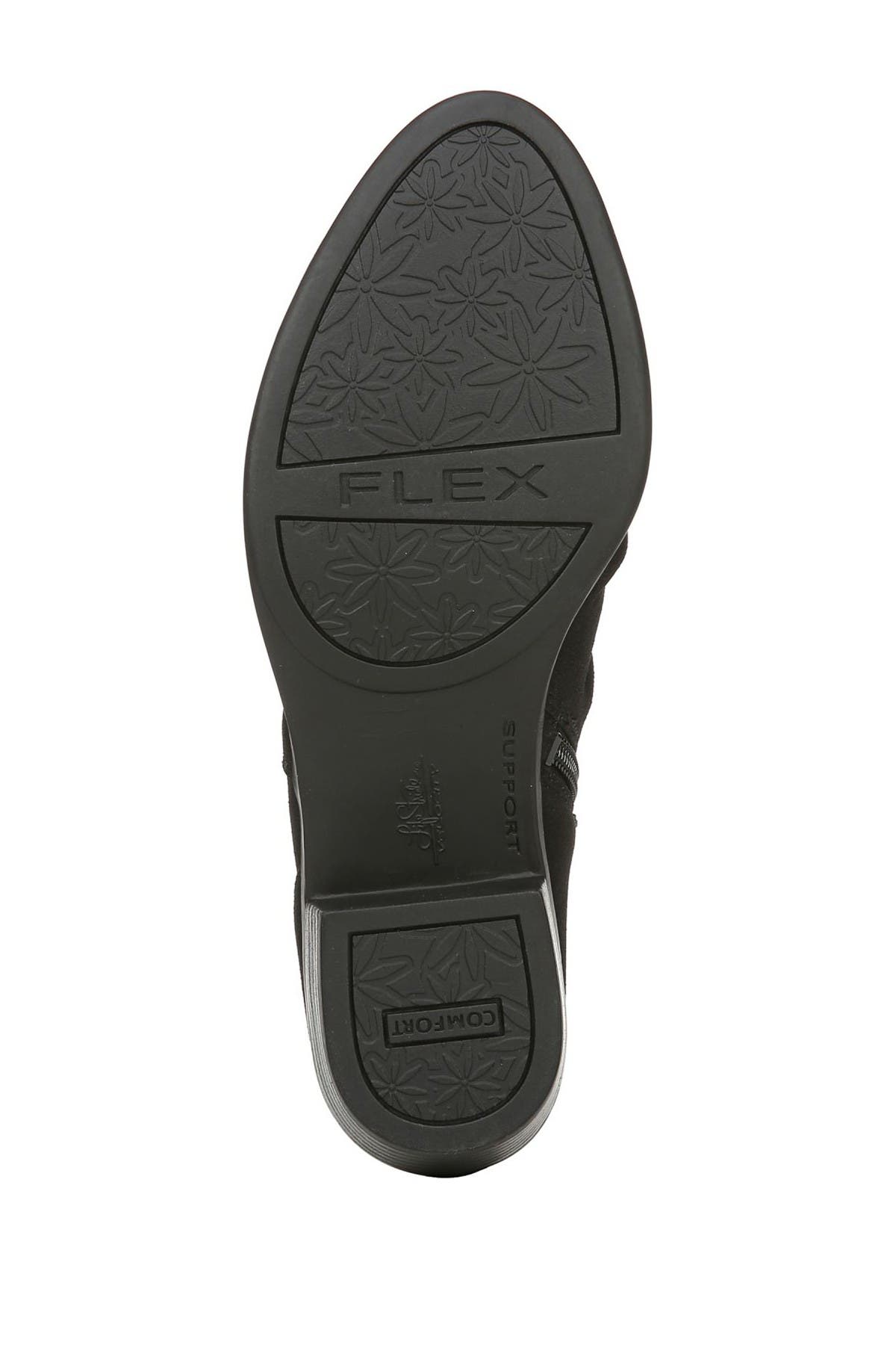 LifeStride Aurora Bootie, Alternate, color, Black