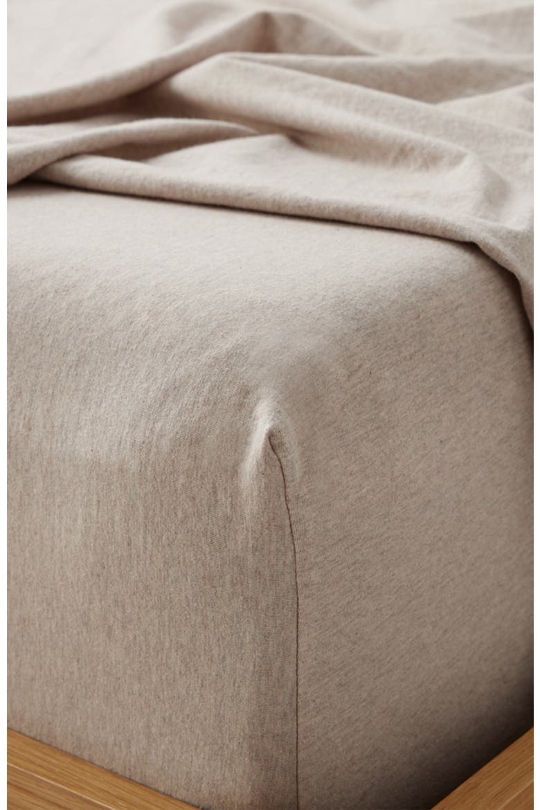 Organic Favorite Tee Jersey Fitted Sheet, Alternate, color, Wheat Heather