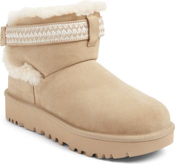 Classic Ultra Mini Alpsey Boot