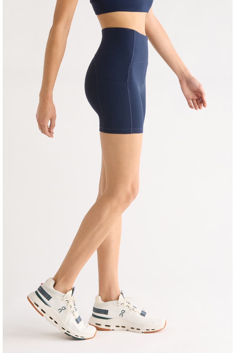 Studio Luxe Pocket Bike Shorts, Alternate, color, NAVY SAPPHIRE