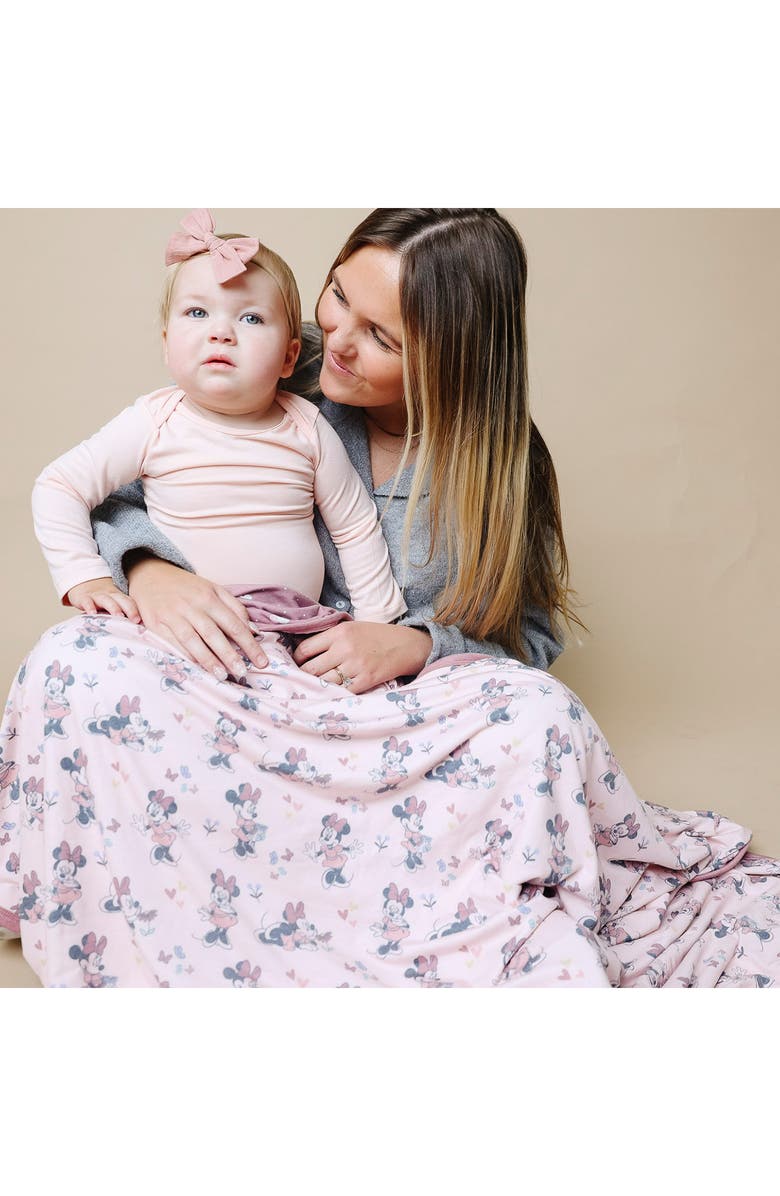 Copper Pearl Reversible Quilt, Alternate, color, Minnie Mouse