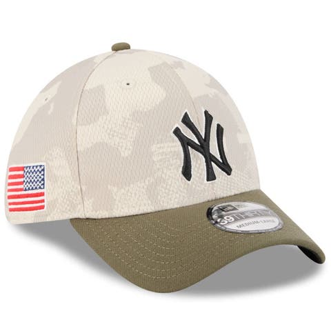 Men's New Era Light Beige/Olive New York Yankees 2025 Armed Forces Day 39THIRTY Flex Hat