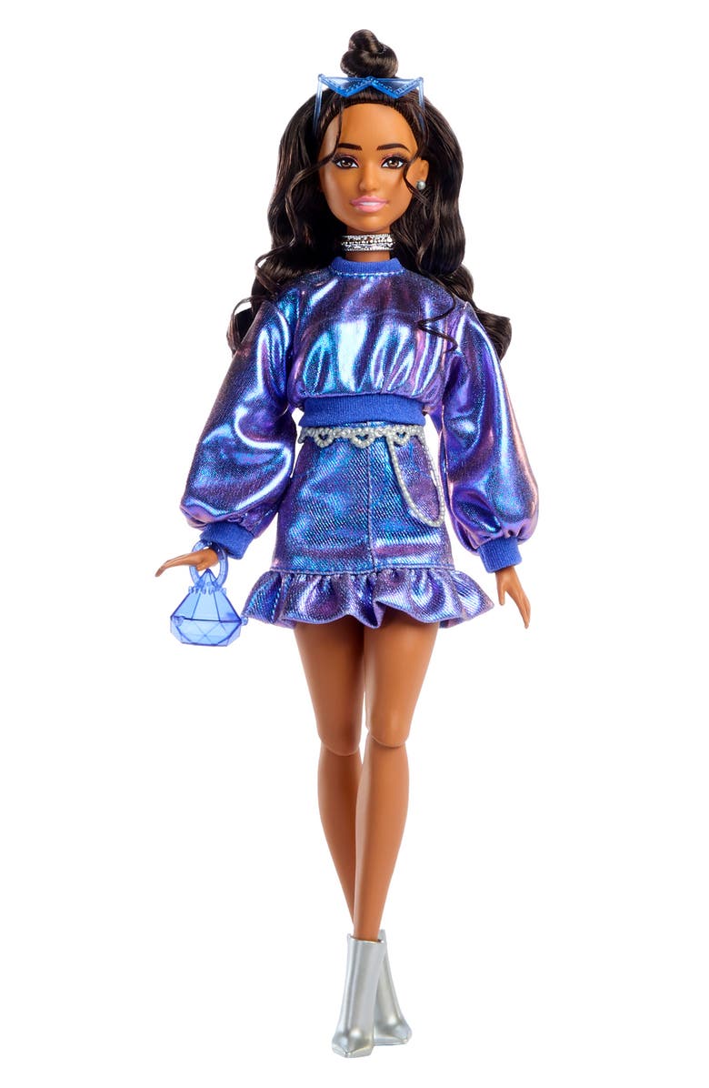 Barbie Deluxe Style<sup>™</sup> Fashion Doll, Alternate, color, 