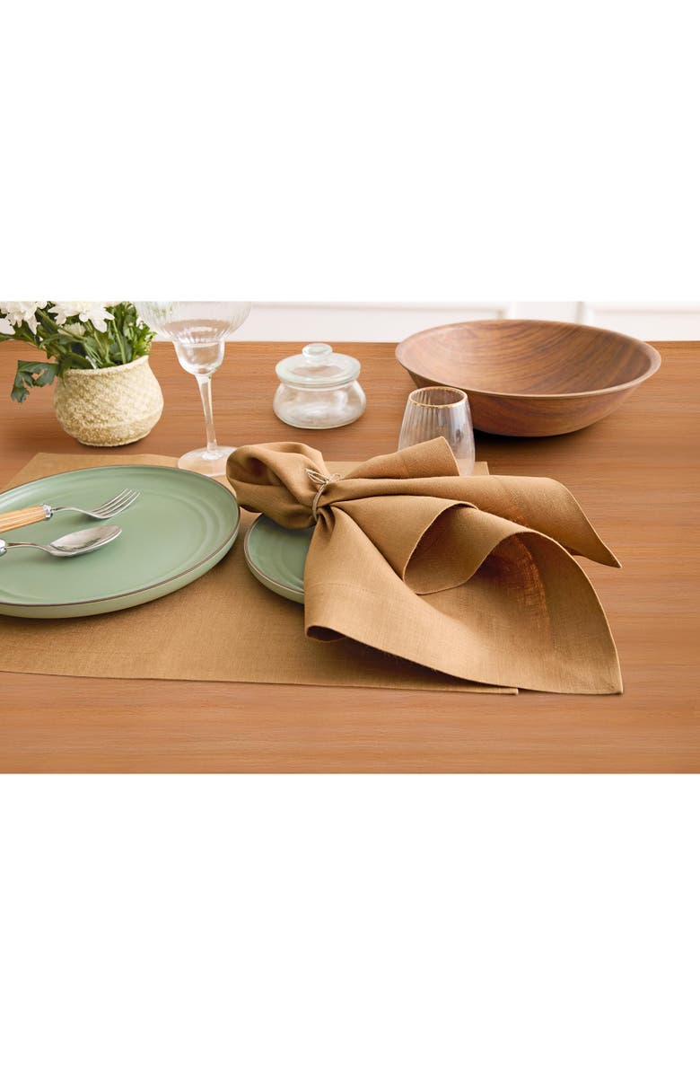 Solino Home Linen Dinner Napkins - Diana, 20" x 20" Inch, Alternate, color, Tobacco Brown