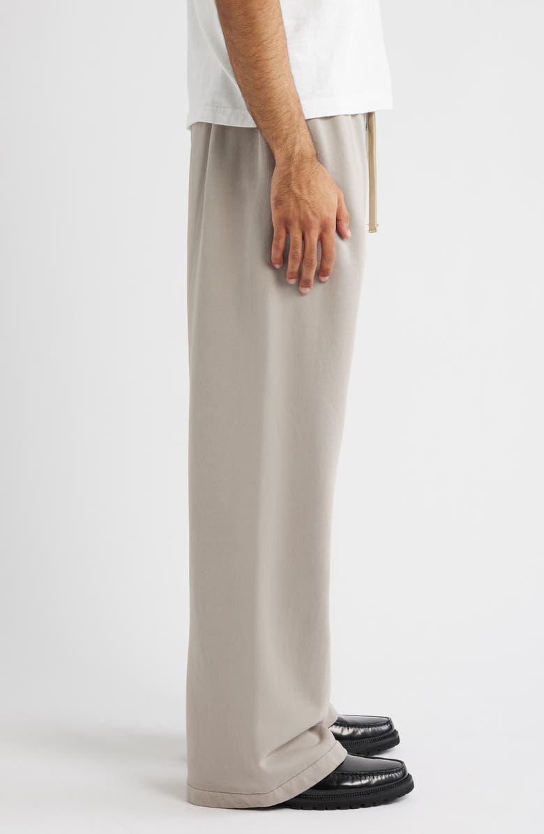 Fear of God Essentials Classic Fit Training Logo Flare Leg Sweatpants, Alternate, color, Concrete/Dark Concrete Heather