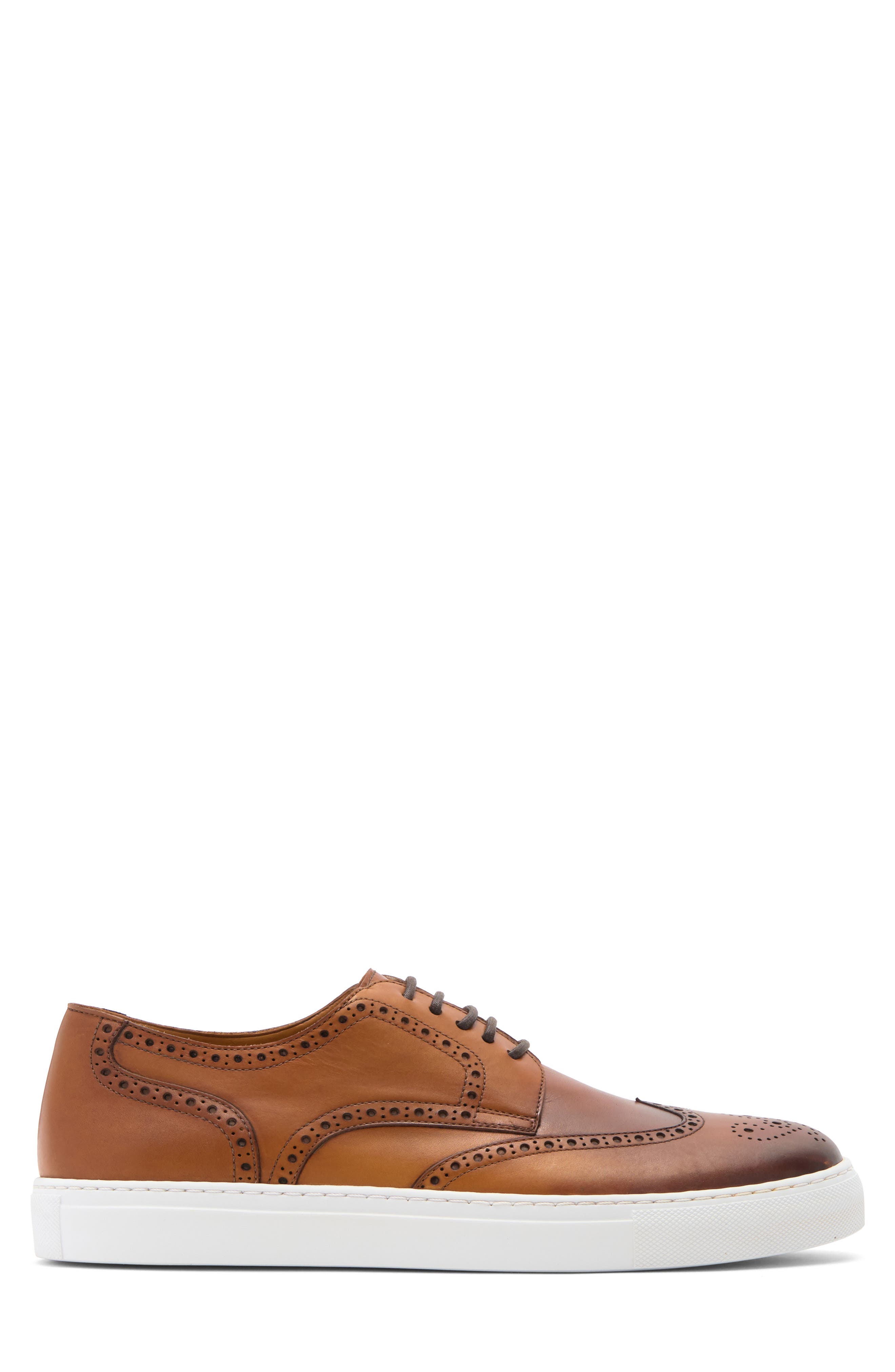 Magnanni Albert Wingtip Sneaker, Alternate, color, Cuero