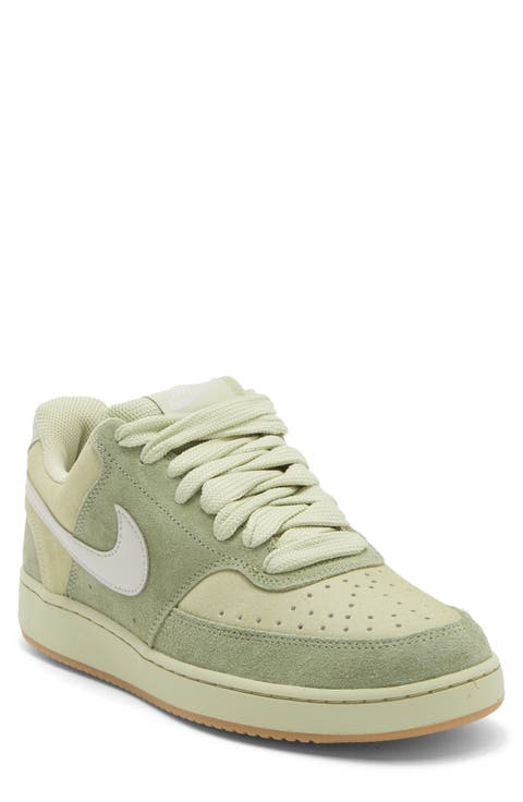 Court Vision Low Top Sneaker