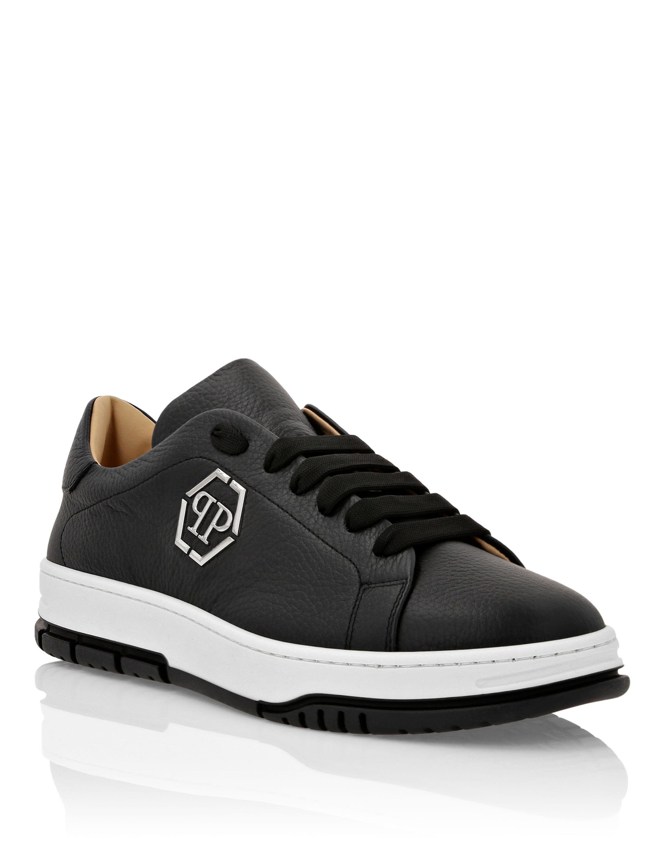 Leather Lo-Top Sneakers Hexagon Luxe Unisex, Main, color, black