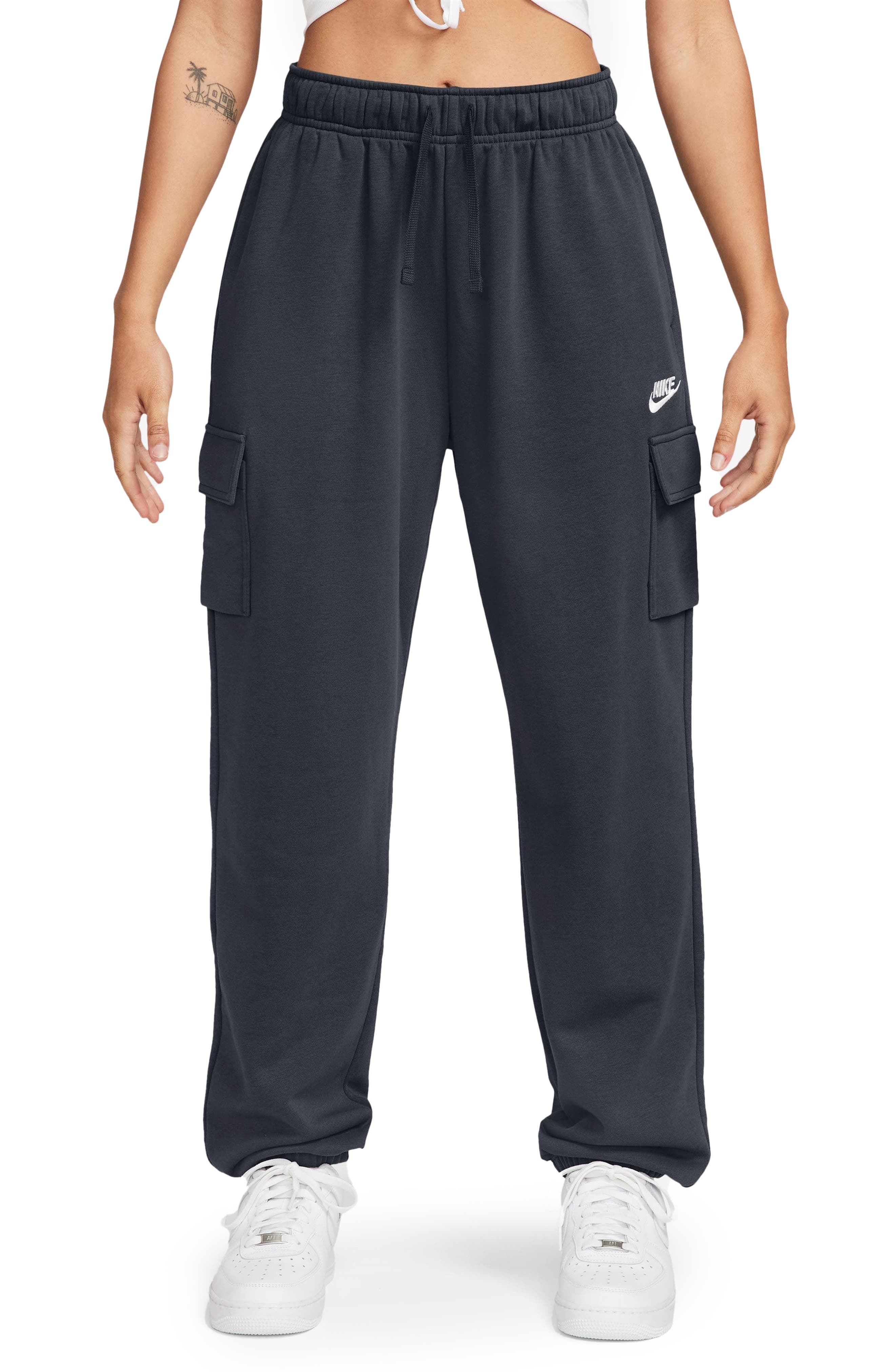 nike joggers black friday sale