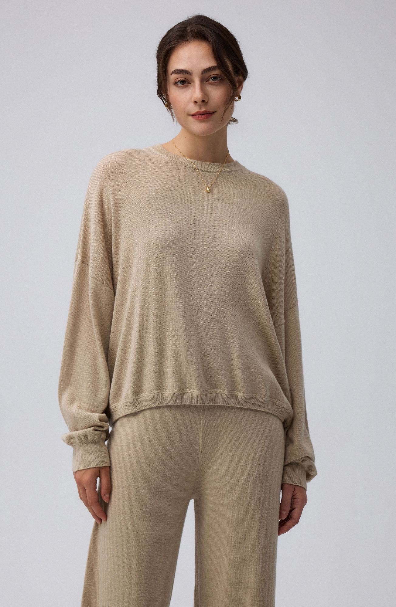 beige