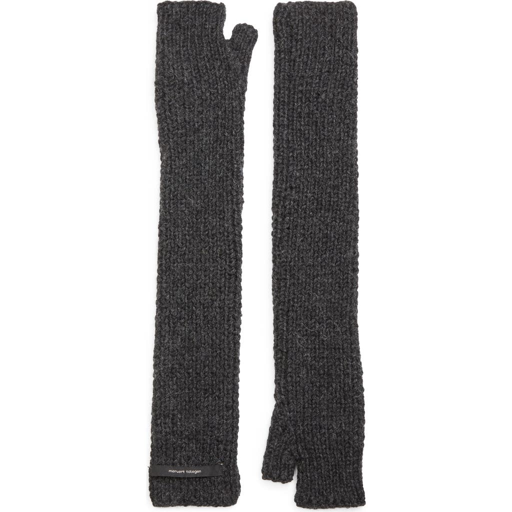Meruert Tolegen Hand Knit Fingerless Gloves In Black