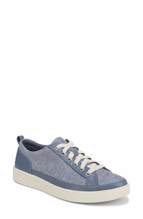 Winny X Low Top Sneaker