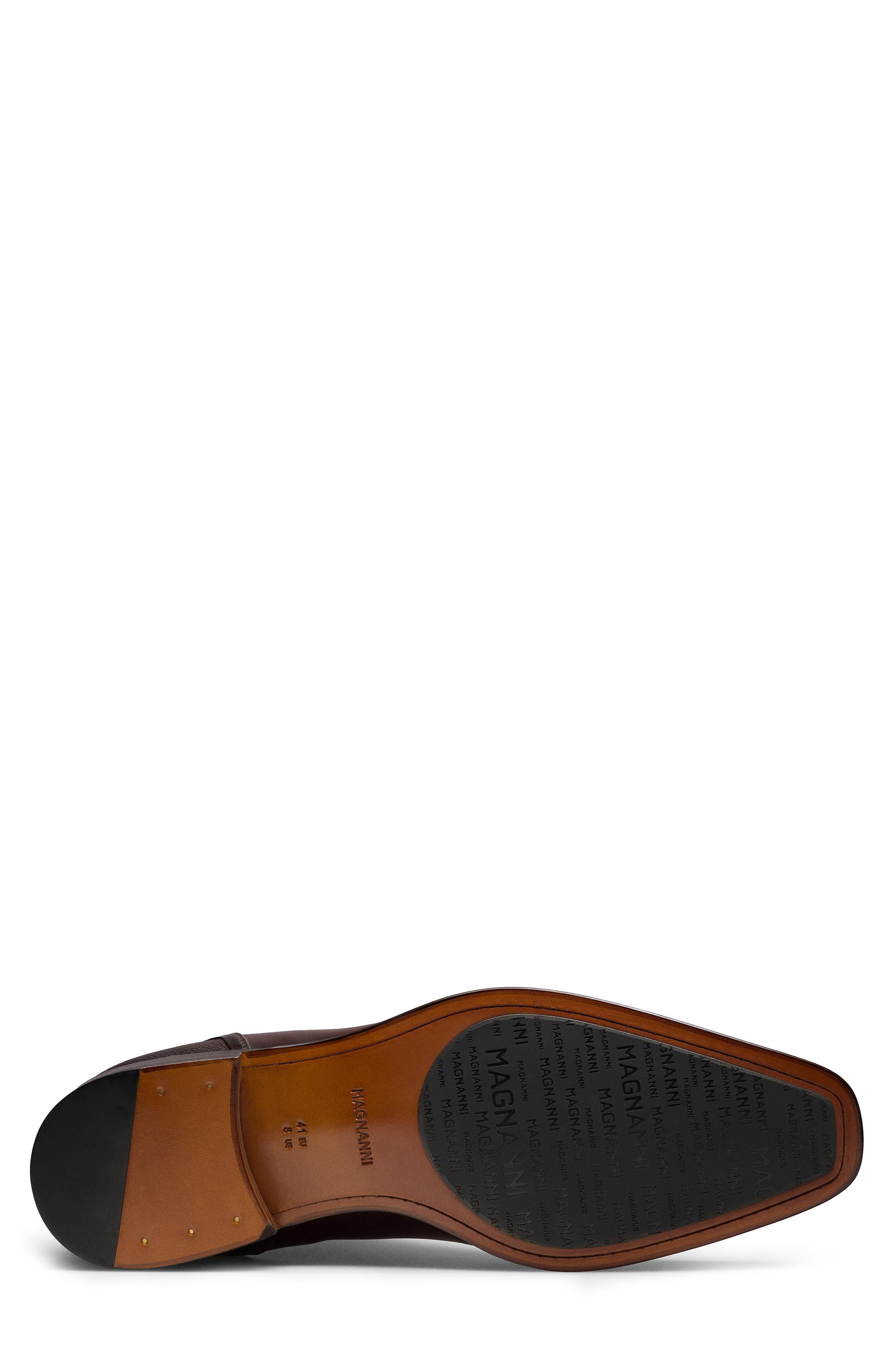 Magnanni Logan Chelsea Boot, Alternate, color, Mid-Brown