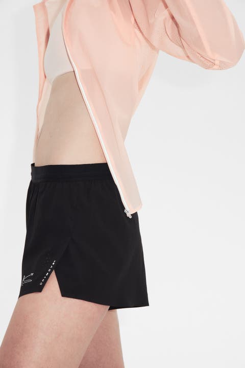 Short running shorts with drymove