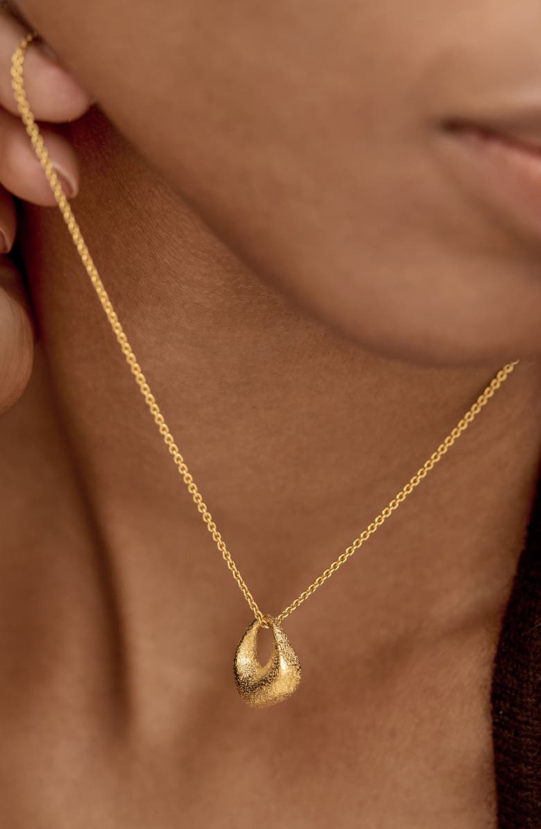 Monica Vinader Antica Texture Pendant Necklace, Alternate, color, 18Ct Gold Vermeil