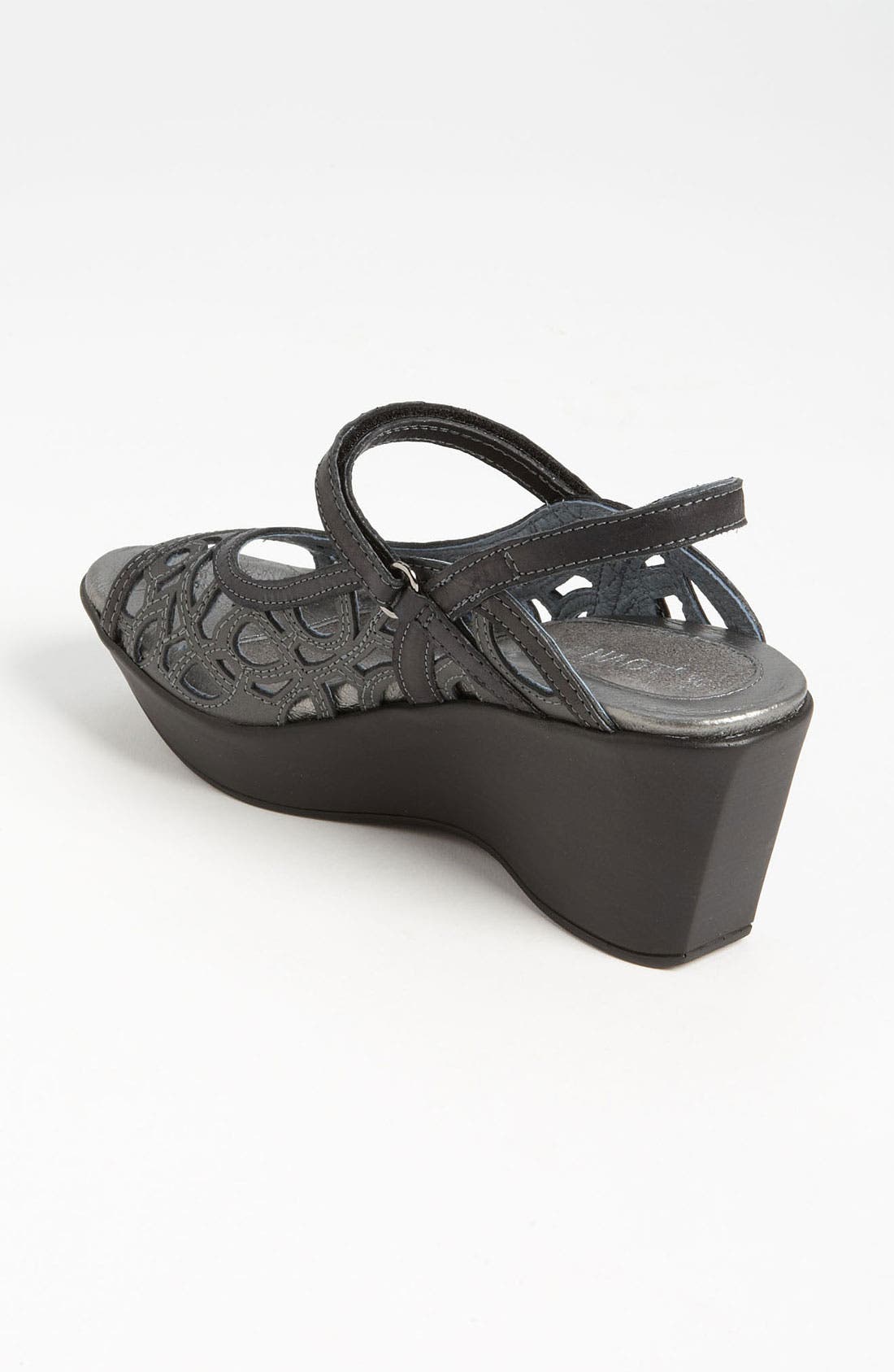 Naot 'Deluxe' Sandal, Alternate, color, 
