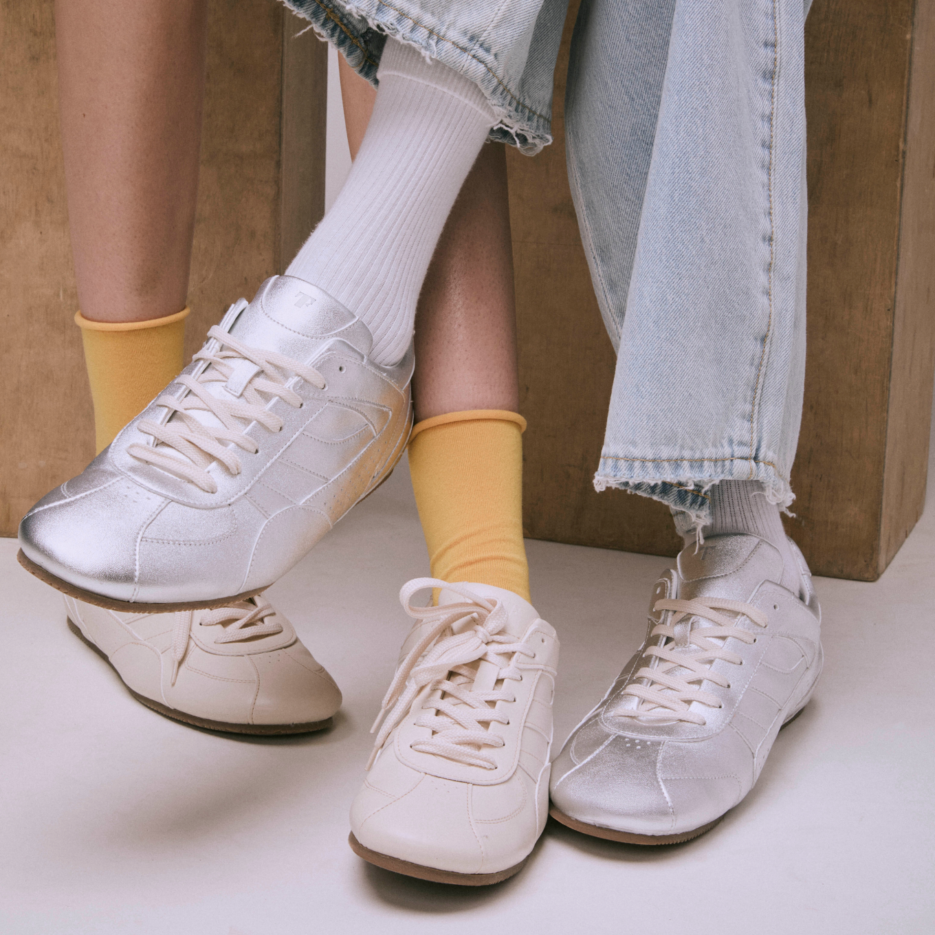 Women's Driver Sneaker, Alternate, color, Metallic Silver